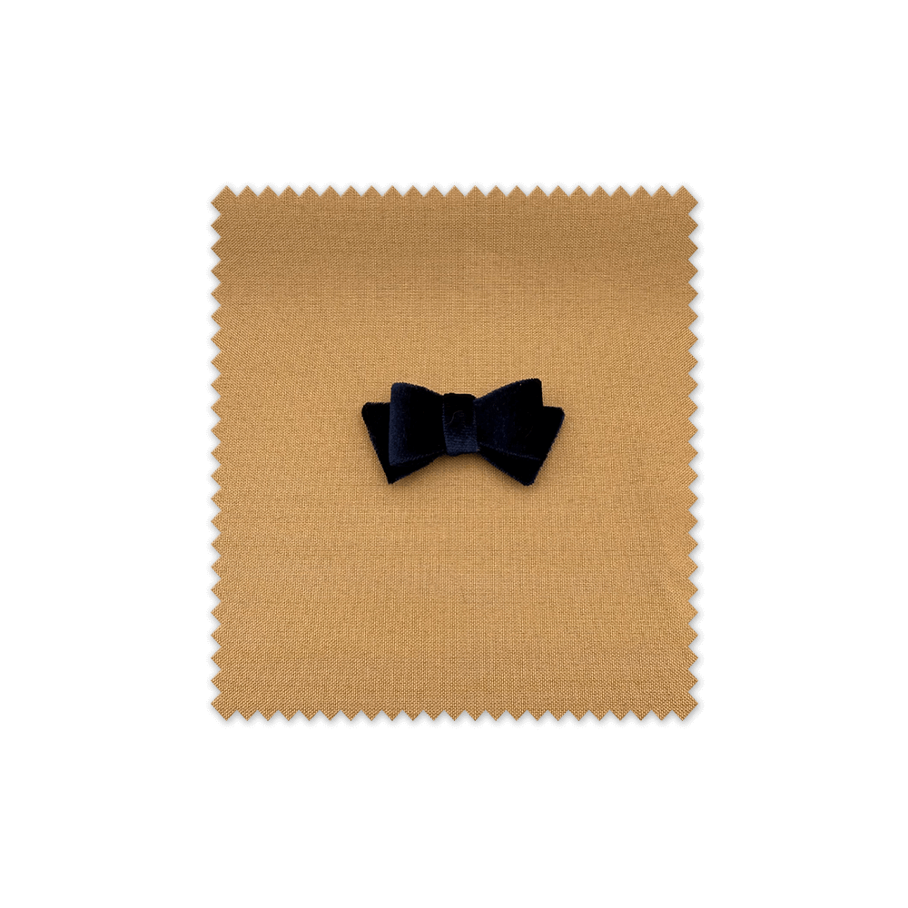 Lazo rígido azul marino tendencia otoño invierno