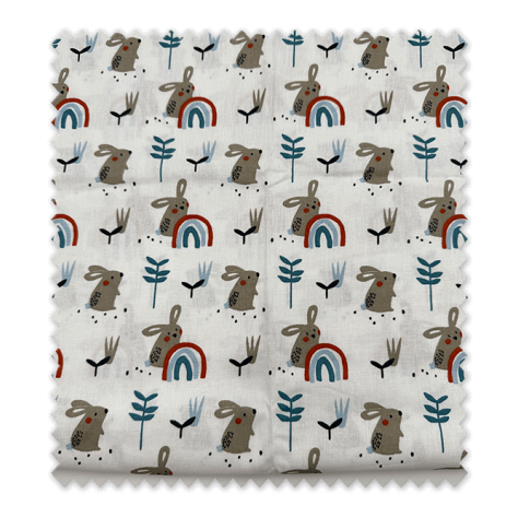 Tela algodón liebres azul fondo claro confección bebé