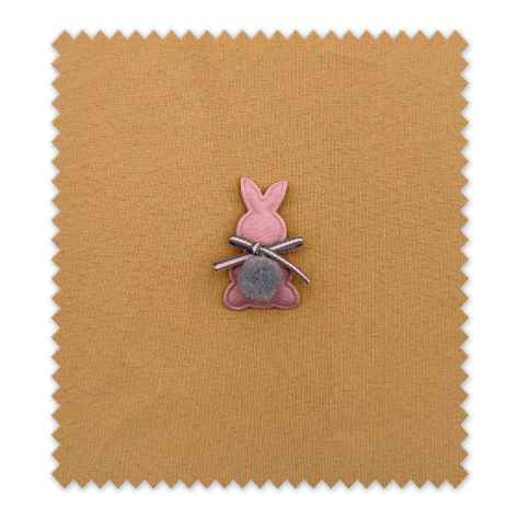 Parche infantil con diseño de conejo gris y pompón