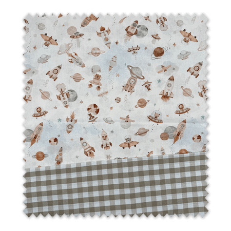 Idea combinado de telas infantiles con estampado de animales del espacio en tonos tierra.