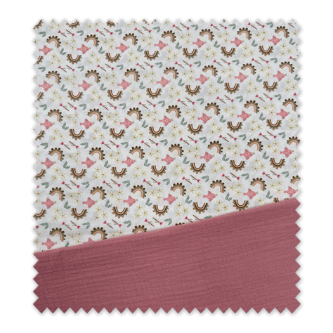 Idea combinado de telas infantiles con estampado de arcoíris y peces en rosa y camel y doble gasa rosa