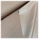 Tela Impermeable Arena | Tejido Técnico para Chubasqueros y Moda Urbana