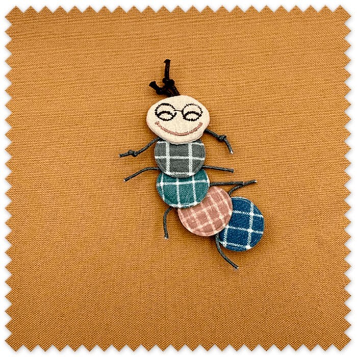 parche gusano, parche divertido, parches infantiles, parches para ropa,