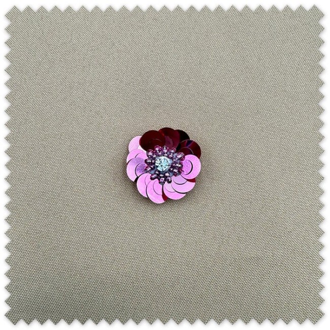 aplique floral bordado rosa con brillo costura