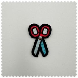 parche tijeras costura
parche textil tela planchar coser