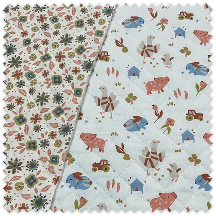 tela acolchada doble cara granja y flores fondo blanco infantil reversible cálida para bebé