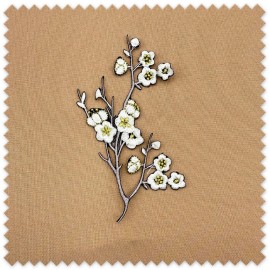 parche bordado floral beige dorado no termoadhesivo
aplicación flores beige con brillo oro costura