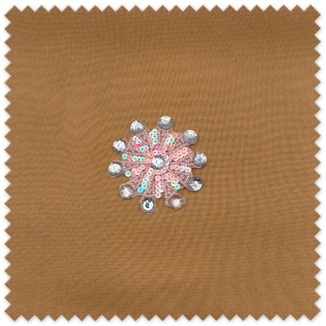 parche circulo rosa lentejuelas piedras
aplique brillante ropa decorativo