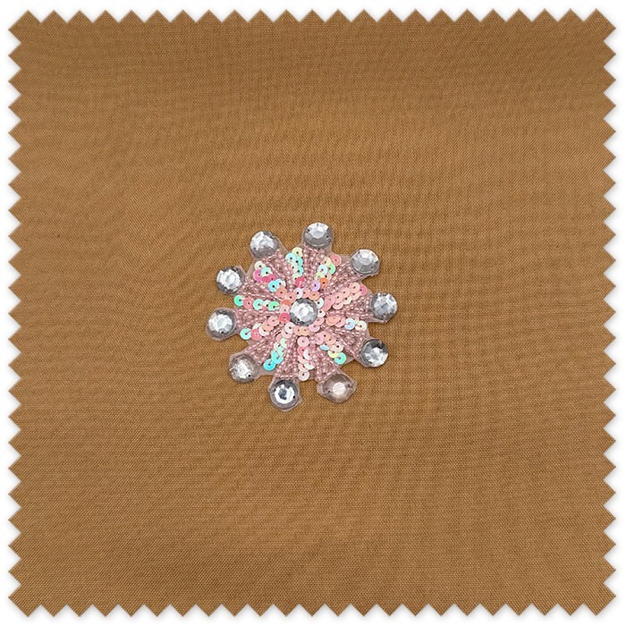 parche circulo rosa lentejuelas piedras
aplique brillante ropa decorativo