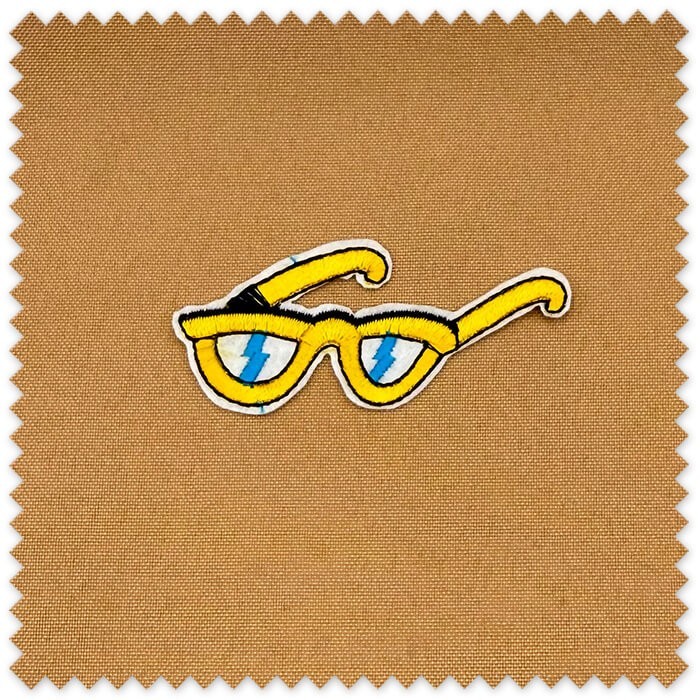 Parche decorativo gafas para personalizar prendas