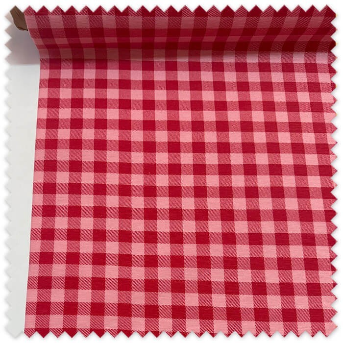 Loneta resinada estampado clásico de cuadros rojo y rosa
