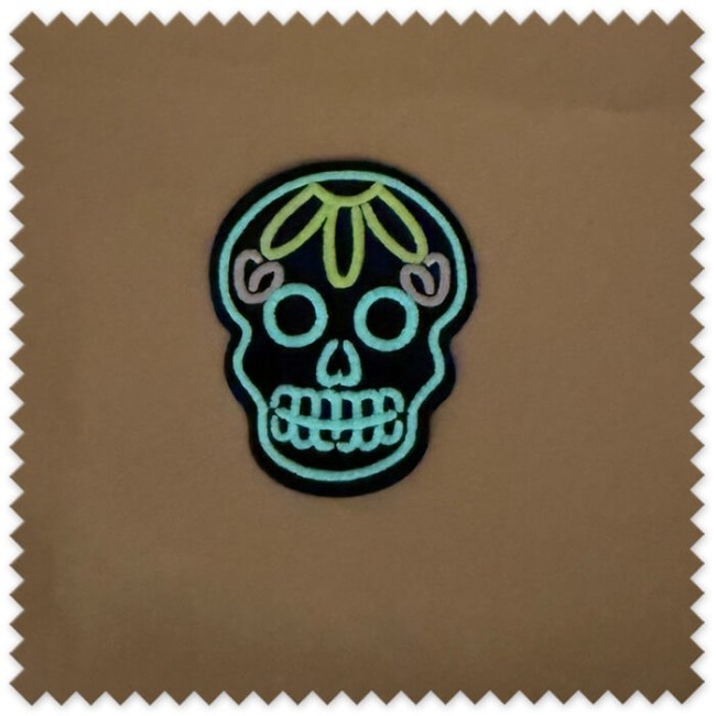 Parche Calavera Catrina Brilla en la Oscuridad | Aplique para Coser o Pegar