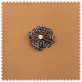 Flor de Tela Vichy Negro el complemento perfecto