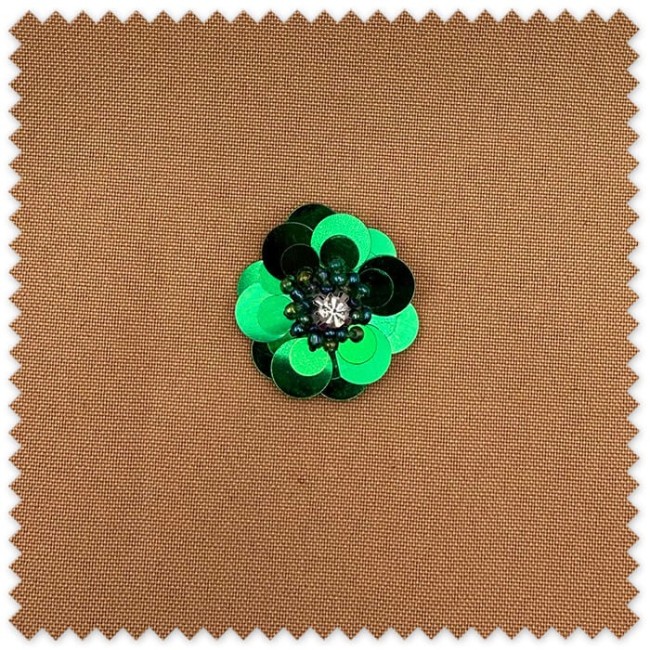 Aplique Flor Verde con Piedras y Centro Brillante para personalizar ropa y complementos