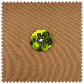 Aplique Flor Pistacho con Piedra Brillo en el Centro para decorar prendas y complementos