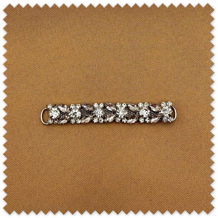 Aplique flores con piedras y malla para vestidos, indumentaria y confección