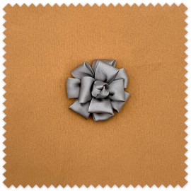 Rosa de Tela Satinada Gris