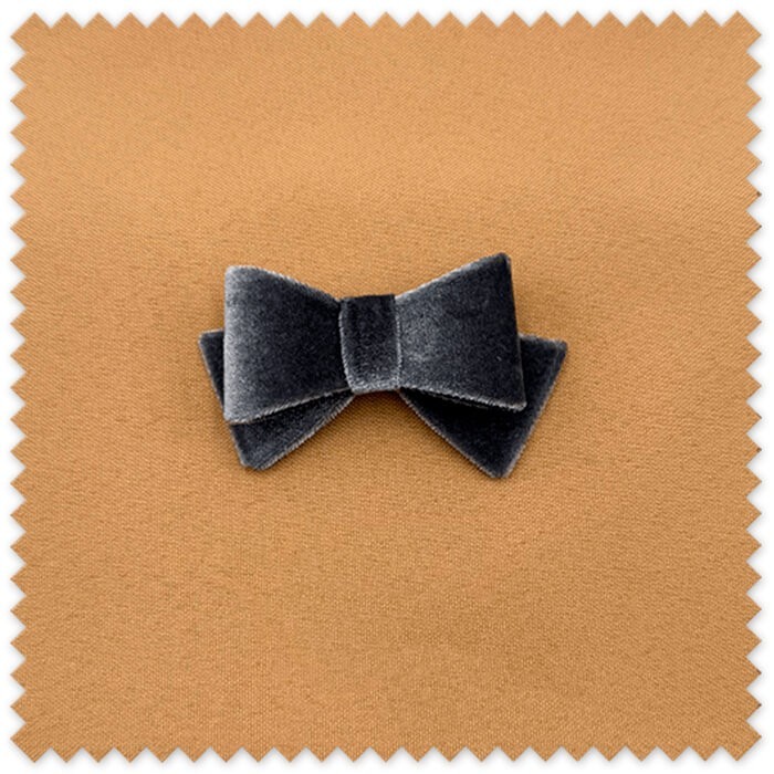 Comprar aplique textil gris de terciopelo elegante