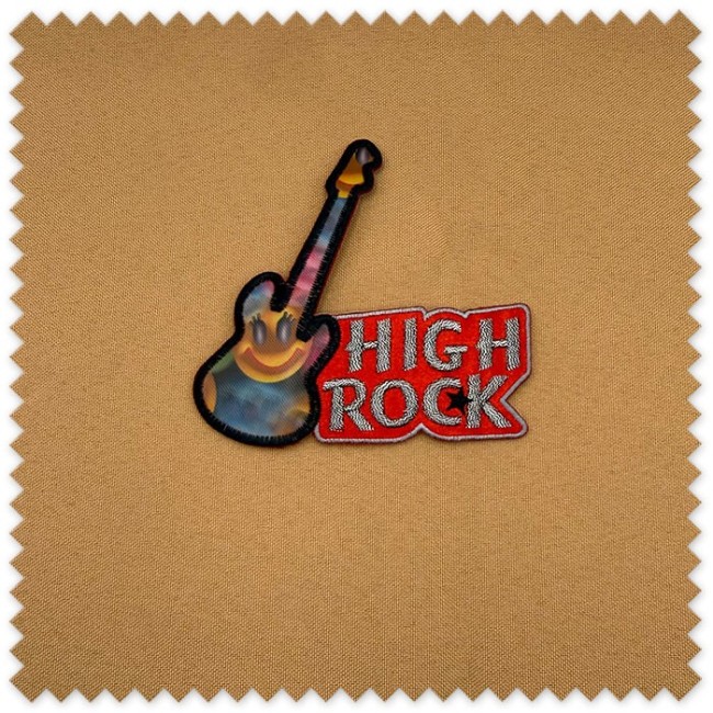 Parche Guitarra Rojo decorativo para ropa, costura creativa, customización y manualidades.