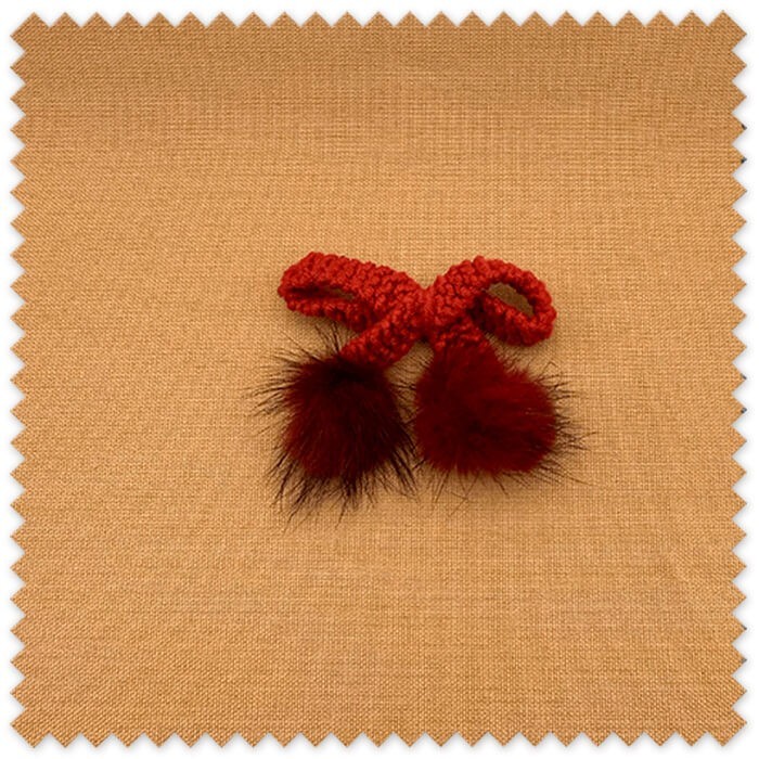 Lazo de lana rojo con pompones decorativos para costura, decoración y manualidades