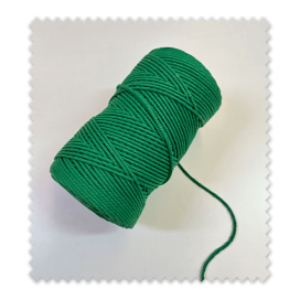 Macramé Verde 300 m · Rollo completo en oferta flash | Venta de telas Online