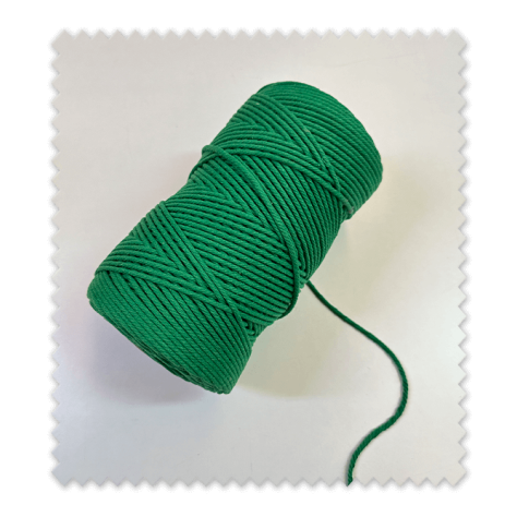 Macramé Verde 300 m · Rollo completo en oferta flash | Venta de telas Online Macramé Verde 300 m · Rollo completo en oferta flash | Venta de telas Online