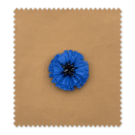 Aplique Flor Azulón de Rafia con Pedrería – Toque artesanal | Venta de telas Online Aplique Flor Azulón de Rafia con Pedrería – Toque artesanal | Venta de telas Online