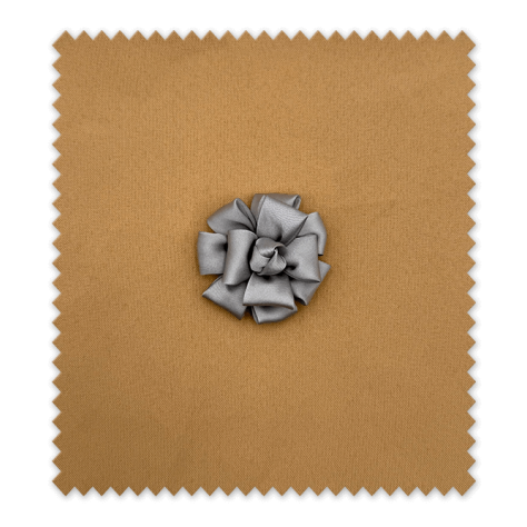Aplique Rosa Satinada Gris · Adorno delicado para proyectos creativos | Venta de Telas Online Aplique Rosa Satinada Gris · Adorno delicado para proyectos creativos | Venta de Telas Online