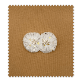 Aplique de Flores Blanco con Tul Suave y Brillo de Estrellas – Ideal para vestidos y accesorios