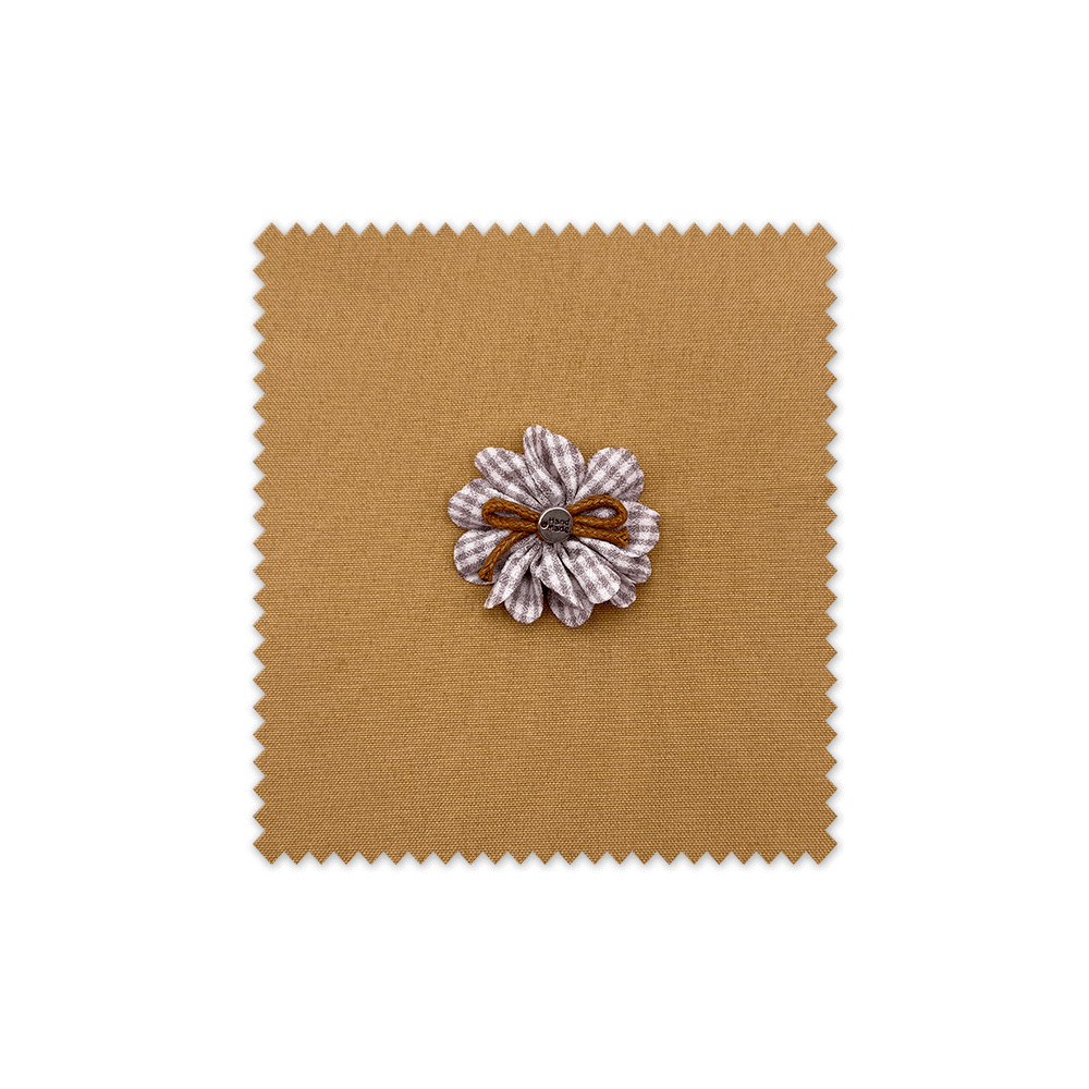 Aplique Flor Vichy Lila – Toque dulce y primaveral para prendas y accesorios